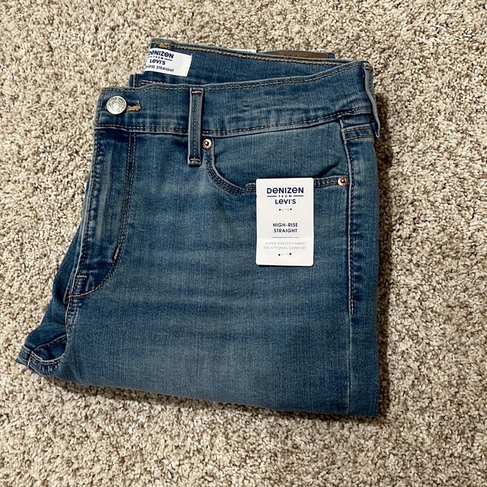 Denizen from Levi’s Jeans size 8